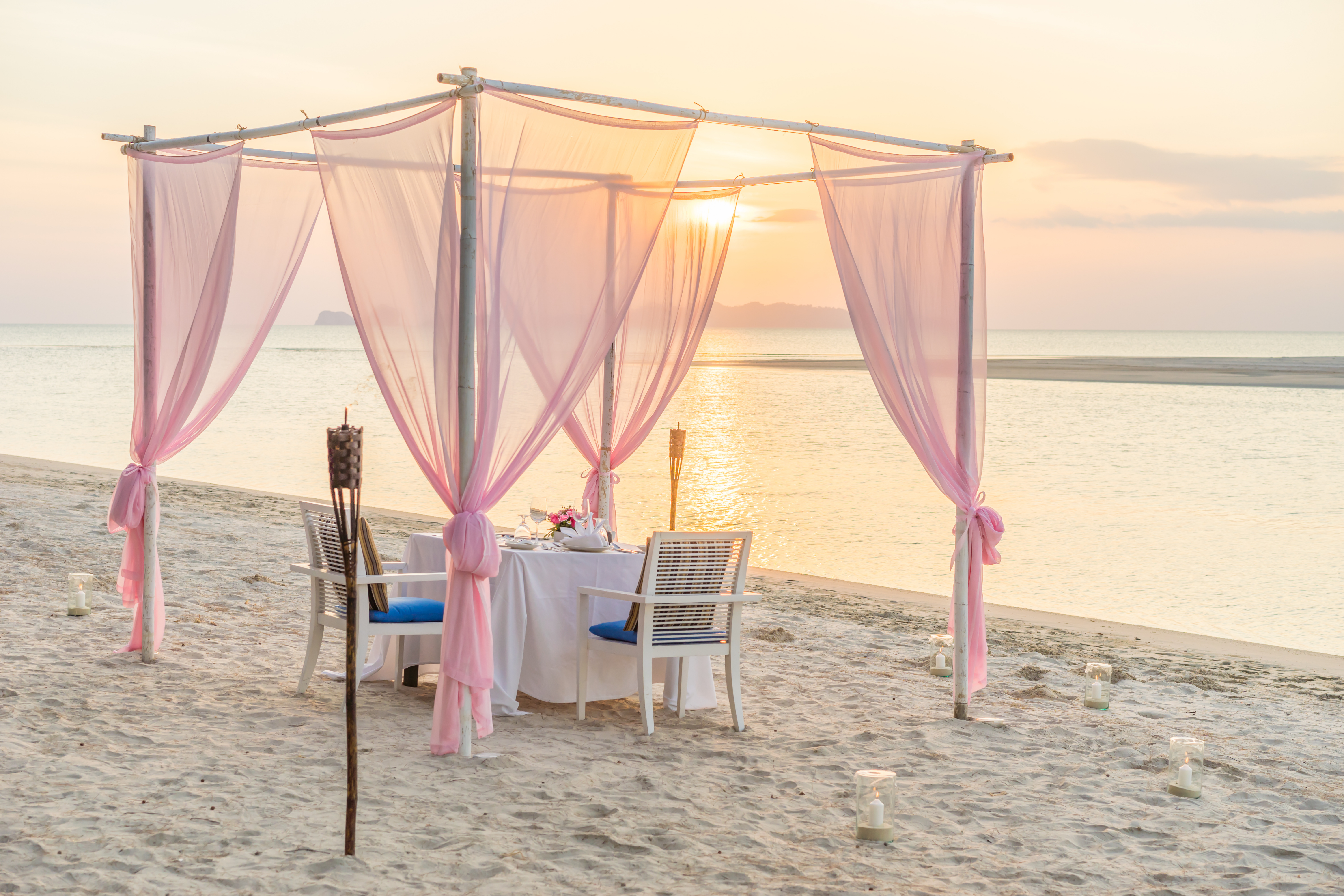 Untitled design - 2022-05-18T215513.019 marriage proposal Cyprus engagement beach dinner