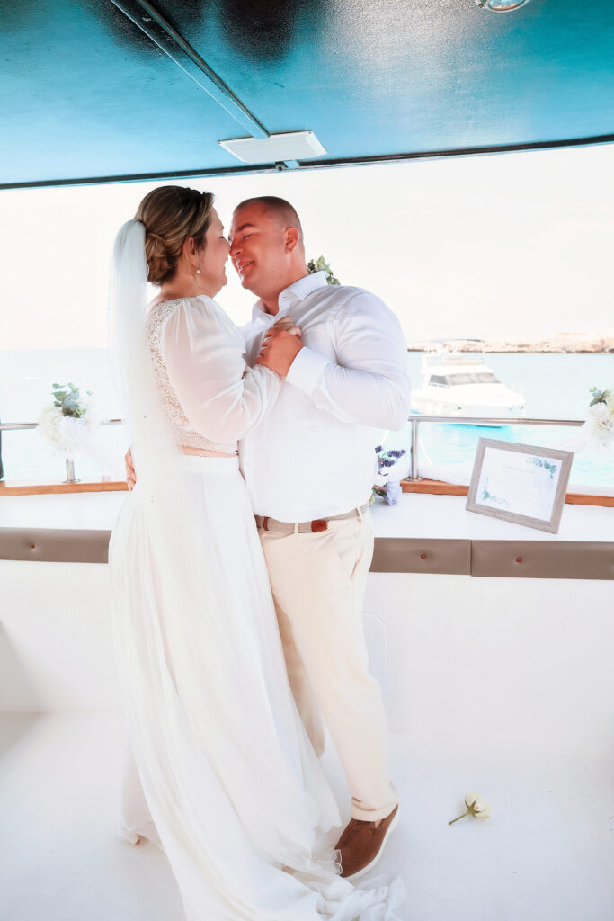 first dance dream wedding on the boat yacht ceremony